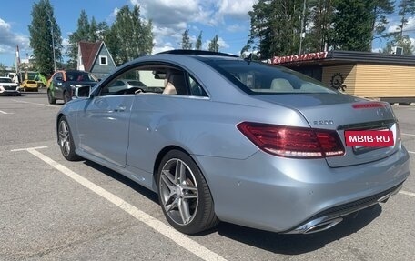 Mercedes-Benz E-Класс, 2015 год, 2 150 000 рублей, 2 фотография