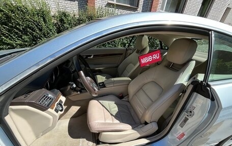 Mercedes-Benz E-Класс, 2015 год, 2 150 000 рублей, 14 фотография