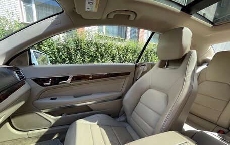 Mercedes-Benz E-Класс, 2015 год, 2 150 000 рублей, 21 фотография