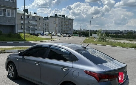 Hyundai Solaris II рестайлинг, 2018 год, 1 300 000 рублей, 3 фотография