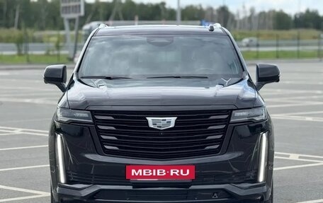 Cadillac Escalade V, 2021 год, 9 990 000 рублей, 4 фотография