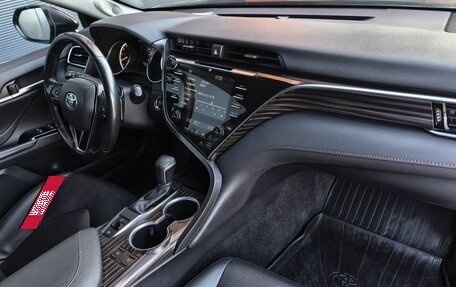 Toyota Camry, 2020 год, 3 499 000 рублей, 10 фотография
