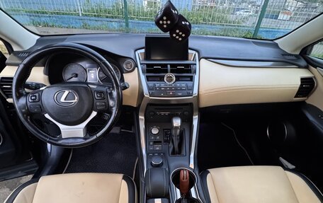 Lexus NX I, 2016 год, 2 449 000 рублей, 13 фотография