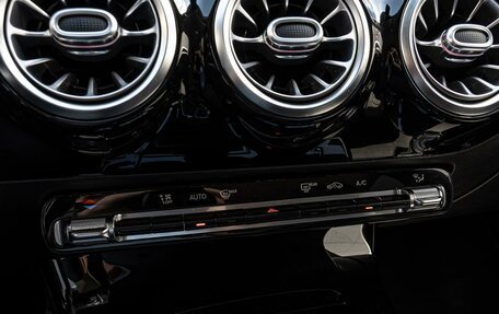 Mercedes-Benz CLA, 2020 год, 2 620 000 рублей, 13 фотография