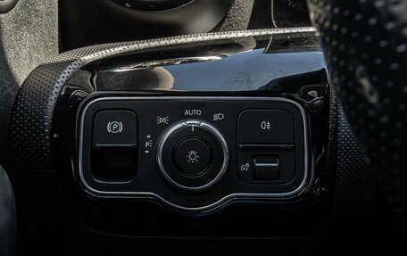 Mercedes-Benz CLA, 2020 год, 2 620 000 рублей, 18 фотография