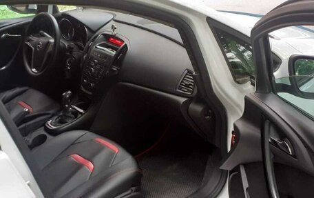 Opel Astra J, 2010 год, 500 000 рублей, 4 фотография