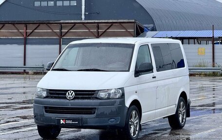 Volkswagen Transporter T5 рестайлинг, 2011 год, 1 299 000 рублей, 1 фотография