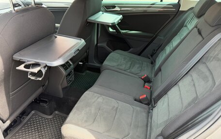 Volkswagen Tiguan II, 2018 год, 3 490 000 рублей, 27 фотография