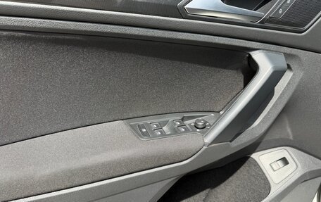 Volkswagen Tiguan II, 2018 год, 3 490 000 рублей, 22 фотография
