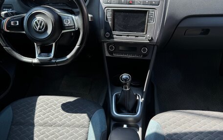 Volkswagen Polo VI (EU Market), 2019 год, 1 016 000 рублей, 16 фотография