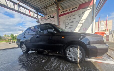 Volkswagen Vento, 1994 год, 155 000 рублей, 3 фотография