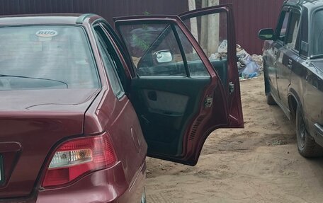 Daewoo Nexia I рестайлинг, 2013 год, 300 000 рублей, 3 фотография