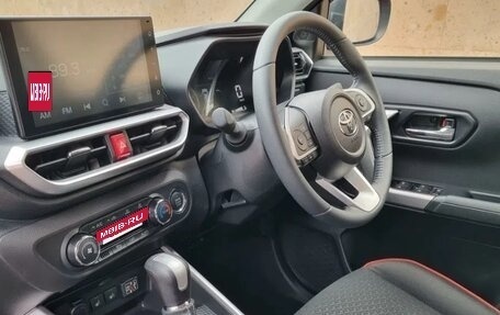 Toyota Raize I, 2022 год, 1 350 000 рублей, 12 фотография