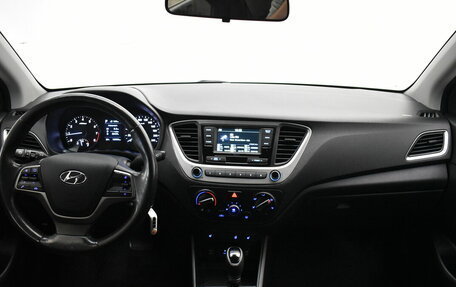 Hyundai Solaris II рестайлинг, 2018 год, 1 310 000 рублей, 5 фотография