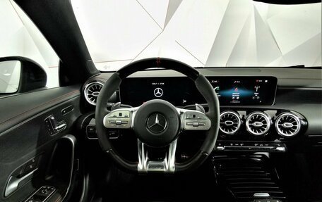 Mercedes-Benz CLA AMG, 2019 год, 4 145 000 рублей, 19 фотография