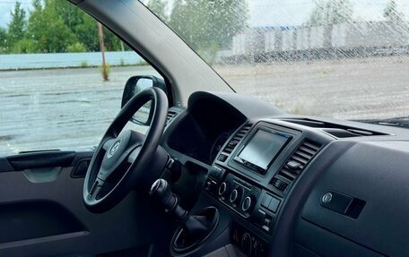 Volkswagen Transporter T5 рестайлинг, 2011 год, 1 299 000 рублей, 15 фотография