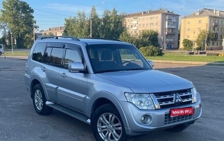 Mitsubishi Pajero IV, 2011 год, 2 050 000 рублей, 1 фотография