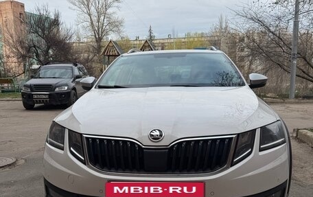 Skoda Octavia, 2019 год, 2 360 000 рублей, 2 фотография