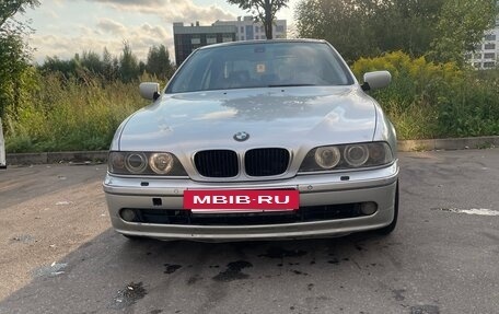 BMW 5 серия, 2002 год, 690 000 рублей, 2 фотография