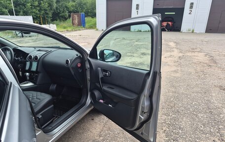 Nissan Qashqai, 2011 год, 900 000 рублей, 10 фотография