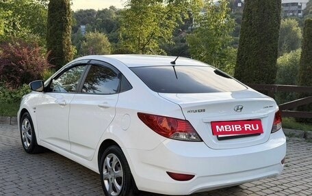 Hyundai Solaris II рестайлинг, 2014 год, 808 000 рублей, 4 фотография