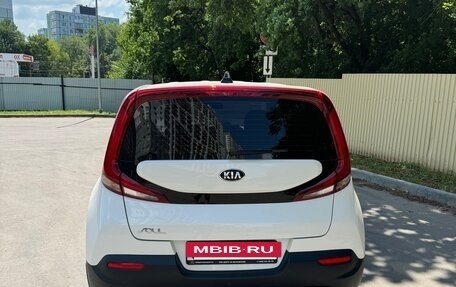 KIA Soul III, 2021 год, 2 200 000 рублей, 5 фотография