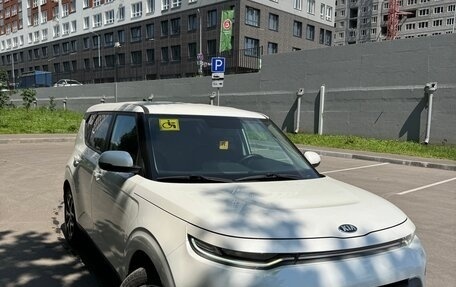 KIA Soul III, 2021 год, 2 200 000 рублей, 8 фотография