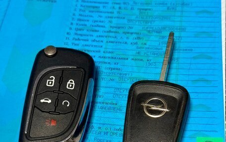 Opel Astra J, 2011 год, 600 000 рублей, 40 фотография
