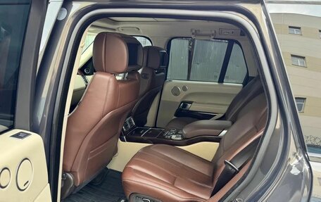 Land Rover Range Rover IV рестайлинг, 2014 год, 4 500 000 рублей, 21 фотография