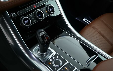 Land Rover Range Rover Sport II, 2015 год, 4 077 077 рублей, 17 фотография