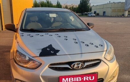 Hyundai Solaris II рестайлинг, 2013 год, 680 000 рублей, 7 фотография