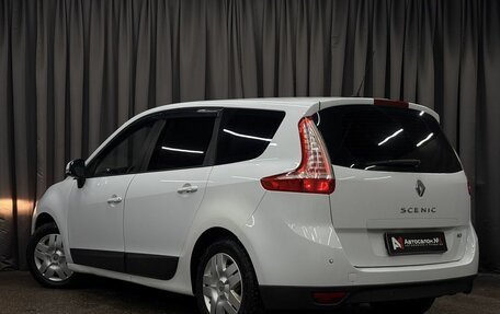 Renault Scenic III, 2010 год, 549 777 рублей, 2 фотография