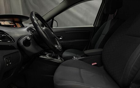 Renault Scenic III, 2010 год, 549 777 рублей, 16 фотография