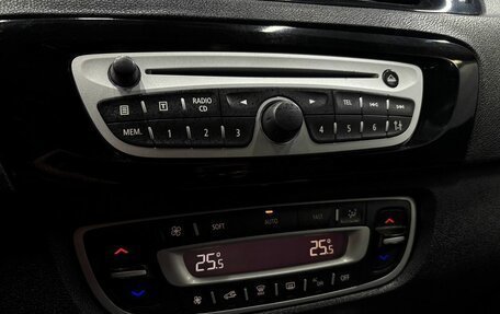 Renault Scenic III, 2010 год, 549 777 рублей, 12 фотография