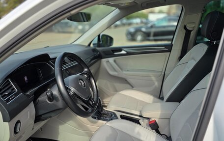 Volkswagen Tiguan II, 2019 год, 3 190 000 рублей, 11 фотография