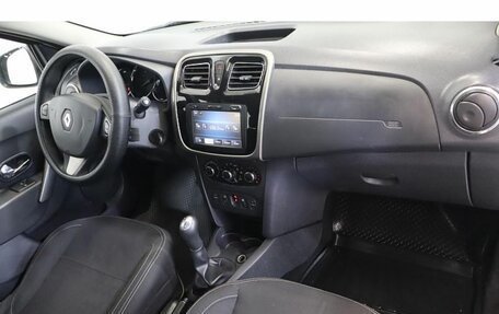 Renault Logan II, 2015 год, 694 000 рублей, 5 фотография