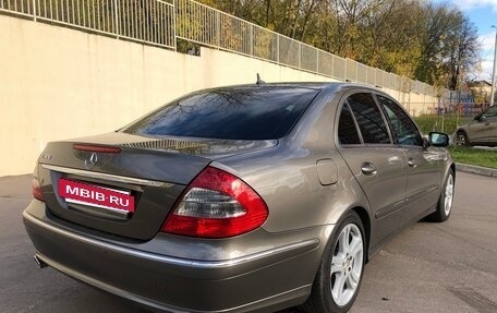 Mercedes-Benz E-Класс, 2007 год, 1 400 000 рублей, 7 фотография