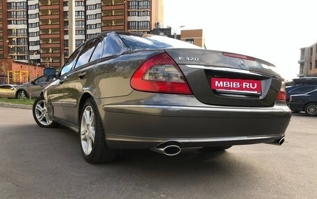 Mercedes-Benz E-Класс, 2007 год, 1 400 000 рублей, 6 фотография