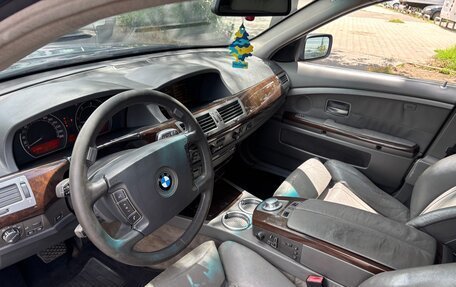 BMW 7 серия, 2003 год, 700 000 рублей, 15 фотография