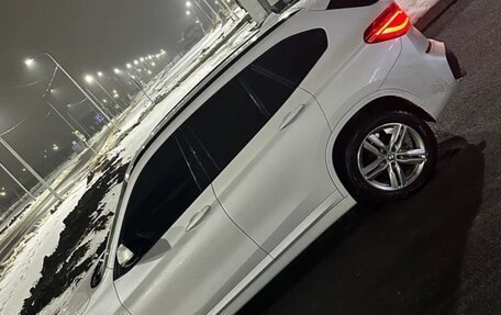 BMW X1, 2018 год, 2 100 000 рублей, 12 фотография