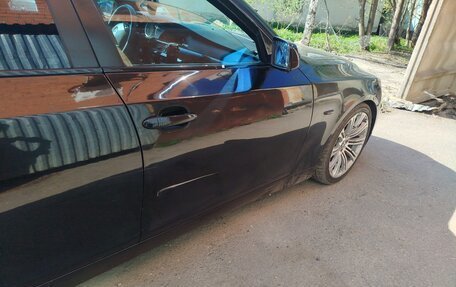 BMW 5 серия, 2004 год, 800 000 рублей, 13 фотография