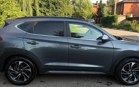 Hyundai Tucson III, 2019 год, 2 400 000 рублей, 18 фотография