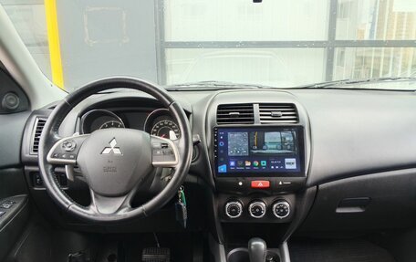 Mitsubishi ASX I рестайлинг, 2013 год, 1 100 000 рублей, 12 фотография