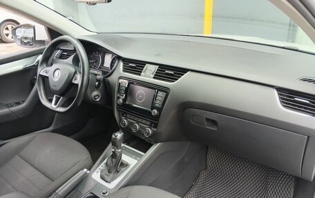 Skoda Octavia, 2016 год, 1 600 000 рублей, 10 фотография