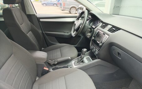 Skoda Octavia, 2016 год, 1 600 000 рублей, 11 фотография