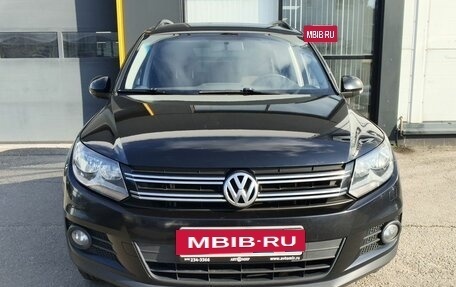 Volkswagen Tiguan I, 2011 год, 971 000 рублей, 2 фотография