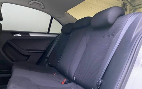 Volkswagen Jetta VI, 2018 год, 1 525 000 рублей, 12 фотография