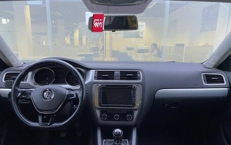 Volkswagen Jetta VI, 2018 год, 1 525 000 рублей, 14 фотография