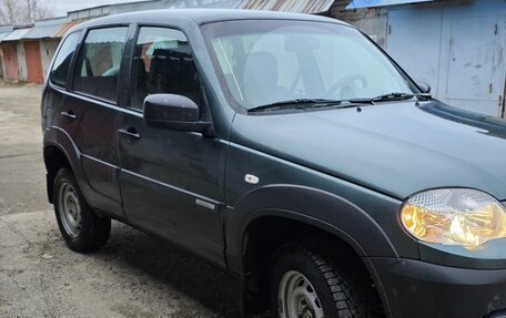 Chevrolet Niva I рестайлинг, 2018 год, 770 000 рублей, 5 фотография
