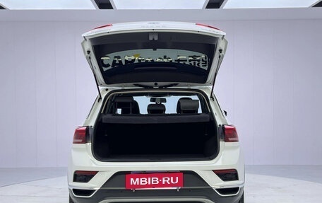 Volkswagen T-Roc I, 2022 год, 1 627 009 рублей, 8 фотография